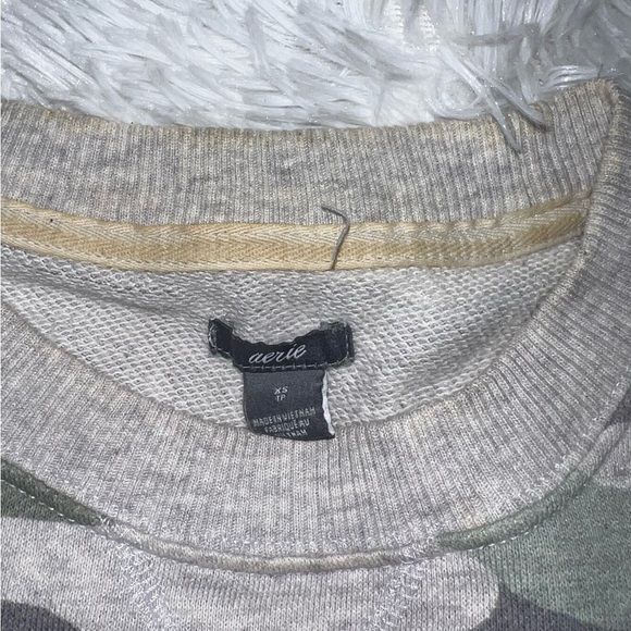 Aerie Camouflage Crewneck Sweatshirt size XS (fits oversized) - Picture 3 of 4